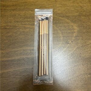 Luxie Gold Sparkle 4 Piece Makeup Brush Set New In Package Brushes (0376)